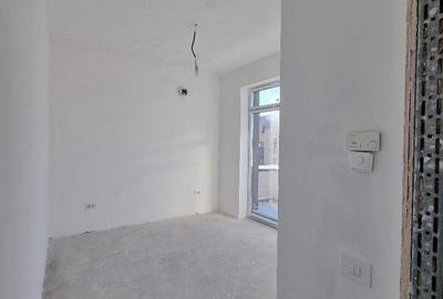 Apartament cu 3 camere decomandat în Sud - 8