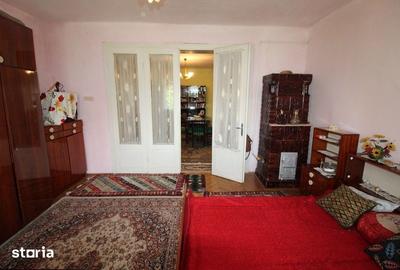 Casă cu 2 camere cu Teren 1058 Mp în Central - 13