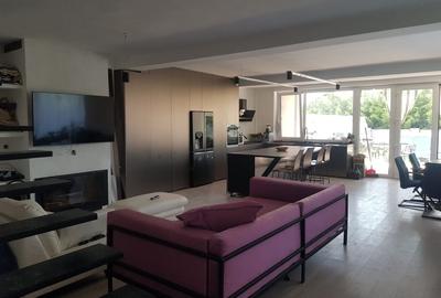 Duplex cu 5 camere cu Canalizare în Dumbrăvița - 1