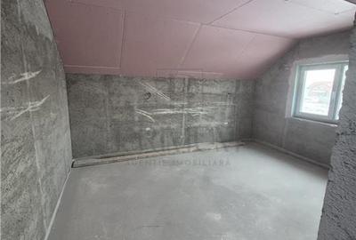 Duplex cu 4 camere cu Canalizare în Ghiroda - 12