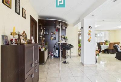 Vila cu 6 camere ?i teren generos in ?agu - 5