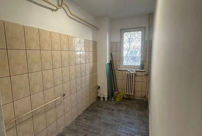 Apartament cu 2 camere semidecomandat în Sud - 2