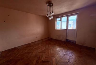 Apartament cu 3 camere decomandat în Central - 7