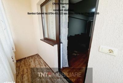 Garsonieră decomandată în Nicolina - 7