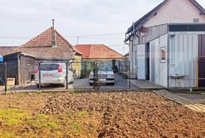 Casă cu 3 camere cu Teren 970 Mp în Sântana de Mureș - 2