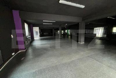 Spatiu comercial de inchiriat, 300 mp, zona centrala Spatiu comercial de inchiriat, 300 mp, zona centrala - 4