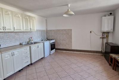 Casă cu 5 camere cu Teren 420 Mp în Trei Stejari - 3