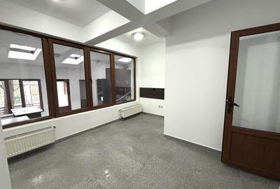 Birou, de 205 mp, în Parcul Carol - 14