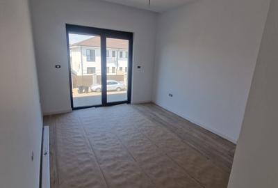 Duplex modern de vânzare în Dumbrăvița -comision 0% Duplex modern de vânzare în Dumbrăvița -comision 0% - 25