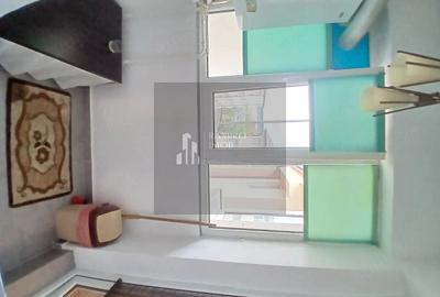 Garsonieră decomandată, mobilată în Central - 9