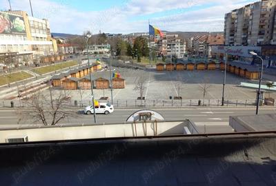 Apartament cu 2 camere decomandat în Ultracentral - 3