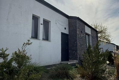 Casă cu 4 camere cu Teren 500 Mp în Corbeanca - 9