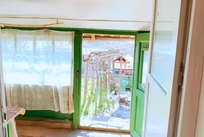 Casă cu 3 camere cu Teren 866 Mp în Ulmu - 12