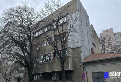 Apartament cu 4 camere în Moșilor - 31
