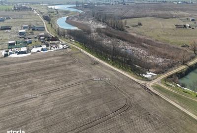 Teren de 18800 mp, în Berceni