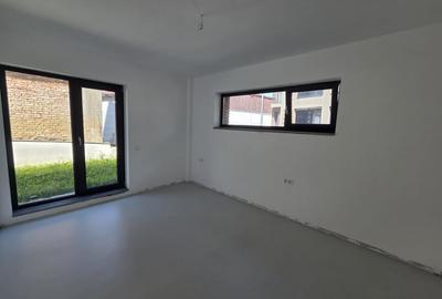 Spatiu de inchiriat. 80 mp utili, 150 teren, parcare, Hasdeu - 9