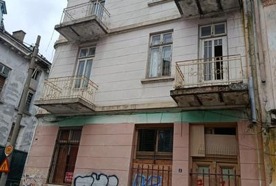 VILA MONUMENTE ISTORIC DE VÂNZARE – Str. Sarmizegetusa(Centru Vechi) 185MP - 6