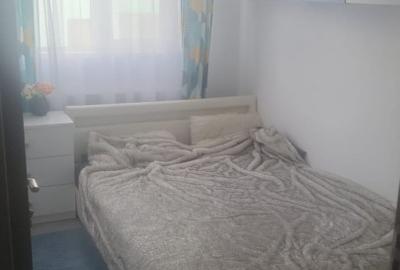 Apartament de vânzare,  3 camere,  semidecomandat - 1