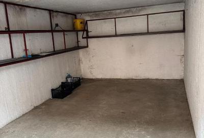 Spațiu comercial, de 18 mp, în Central