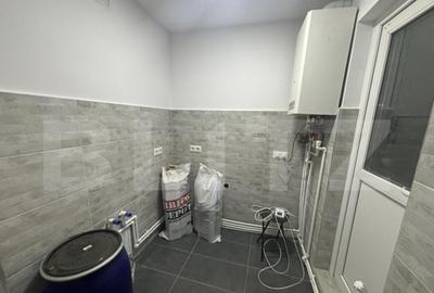 Apartament cu 2 camere semidecomandat, mobilat în Solidarității