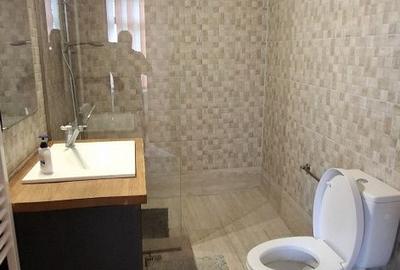 Casă cu 4 camere în Cristian - 2