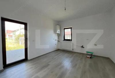 Casă cu 3 camere cu Teren 360 Mp în Micești - 4