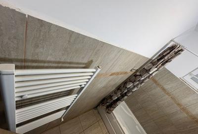 Garsonieră decomandată în Central - 2