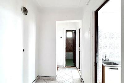 Apartament cu 3 camere decomandat în Faleză - 1