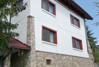 Casă cu 5 camere cu Teren 1543 Mp în Filipeștii de Pădure - 9