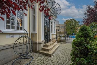 Vila cu farmec interbelic, UNICA, Zona Capitale, renovata! - 7