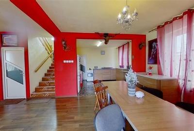 3D! Rezidenta in arie linistita, mobilata, echipata, curte proprie, Rasnov - 14