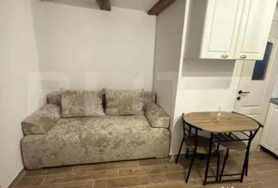 Casă cu 1 camere cu Teren 50 Mp în Centrul Istoric - 2