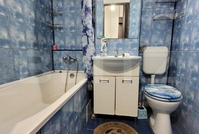 Apartament de vanzare, cu 2 camere, etaj intermediar, zona Piata Doina - 6
