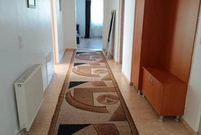 Apartament cu 5 camere decomandat, mobilat în Calea Moldovei - 6