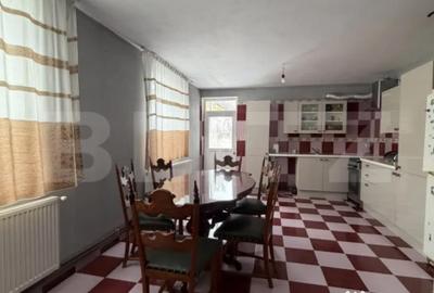 Casă cu 1 camere cu Teren 432 Mp în Podari - 10