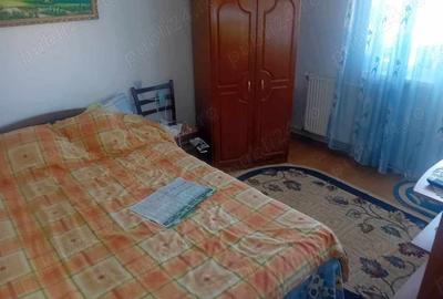 Apartament cu 3 camere decomandat în Dărmănești - 3