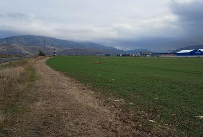 Spațiu comercial, în Electroprecizia - 2