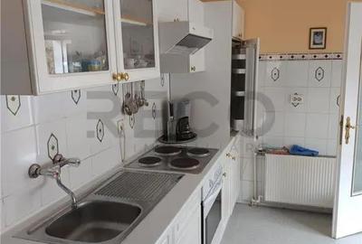 Casă cu 5 camere cu Teren 1050 Mp în Central - 11