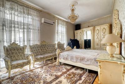 Apartament cu 4 camere decomandat în P-ța Unirii - 28