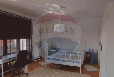 DE VANZARE Garsoniera Pipera bloc boutique ST 58 mp - 1