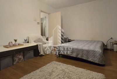 Apartament 2 camere, centrala proprie, Zona Soarelui - 1