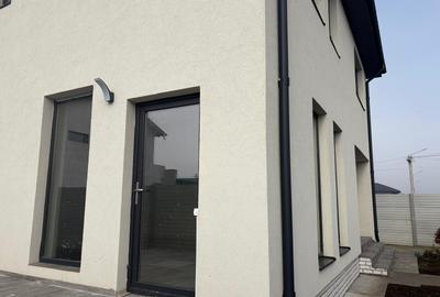 Casă individuală cu 4 camere cu Teren 290 Mp în Berceni - 6