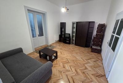 Birou, de 112 mp, în Gruia - 1