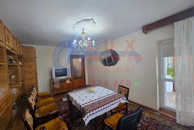 ID 4224 DE VÂNZARE – APARTAMENT CU 4 CAMERE, STR. VICTORIEI - 2