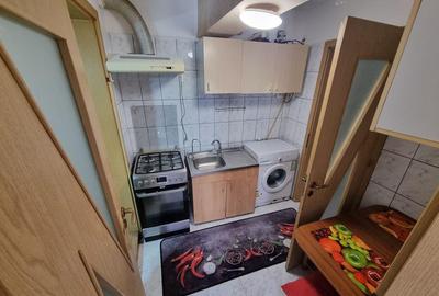 Apartament zona CET - 3