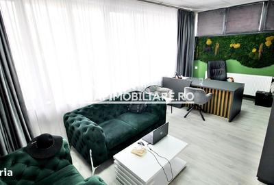 Spațiu comercial, de 220 mp, în Central - 6