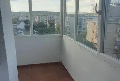 Apartament cu 2 camere decomandat în Între Lacuri - 1