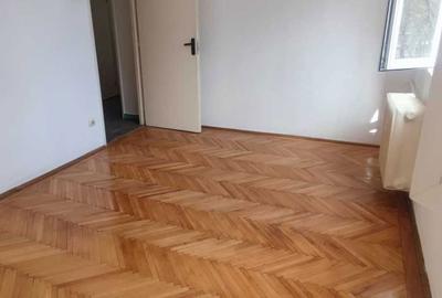Apartament cu 2 camere decomandat în Bucur Obor - 6