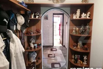 Casă cu 8 camere cu Teren 550 Mp în Bârnova - 1