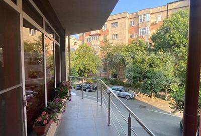 Casă individuală cu 5 camere cu Teren 265 Mp în 1 Mai - 9